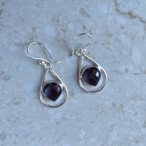NWOT Sundance Placid Earrings Amethyst Sterling Silver